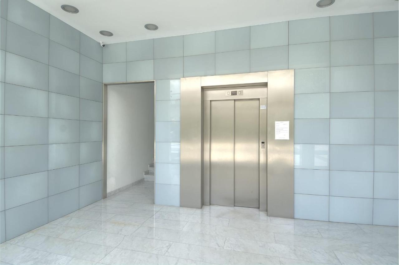 Harbour House Apartment Савона Екстериор снимка