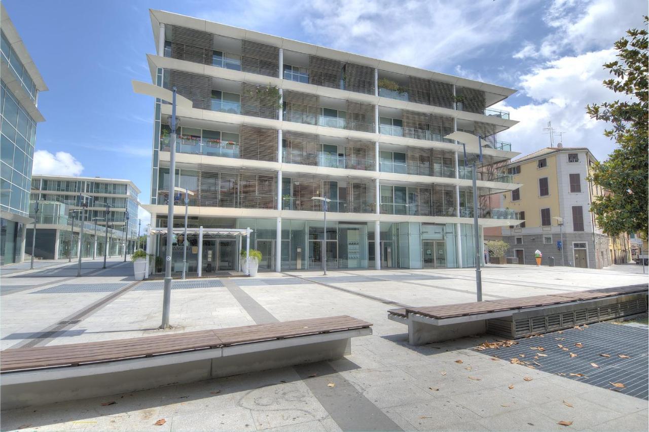 Harbour House Apartment Савона Екстериор снимка